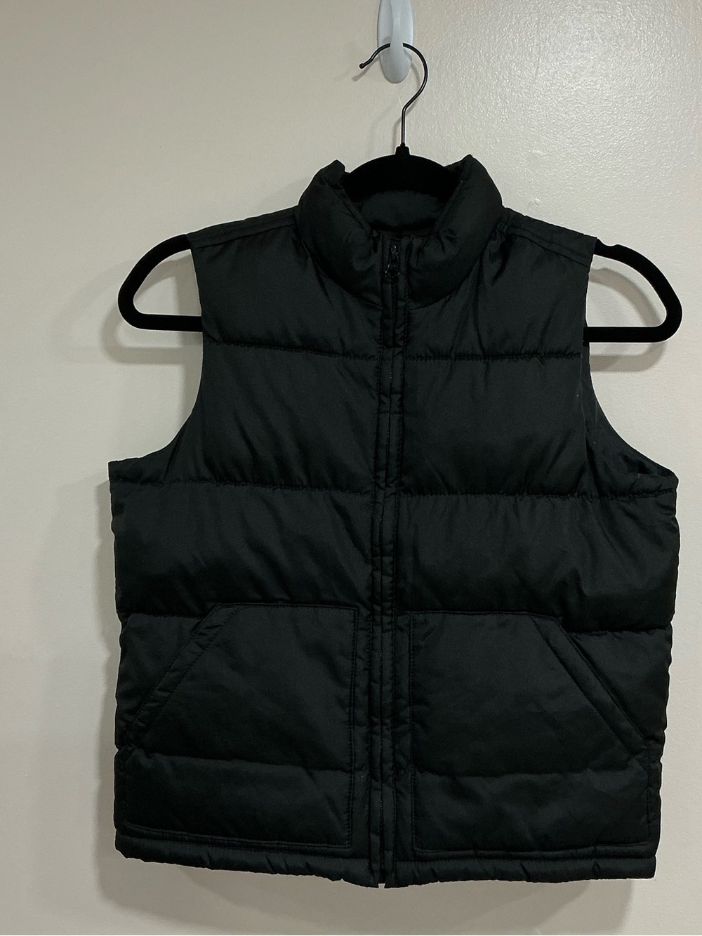 Old Navy Medium 8 Boys Black Quilted Puffer Vest